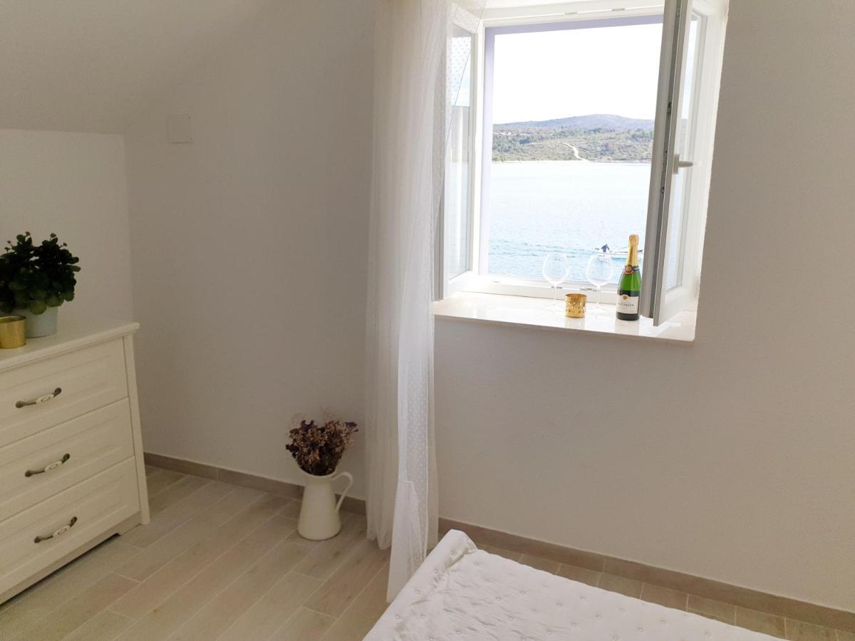 Rooms Primosten Luaran gambar